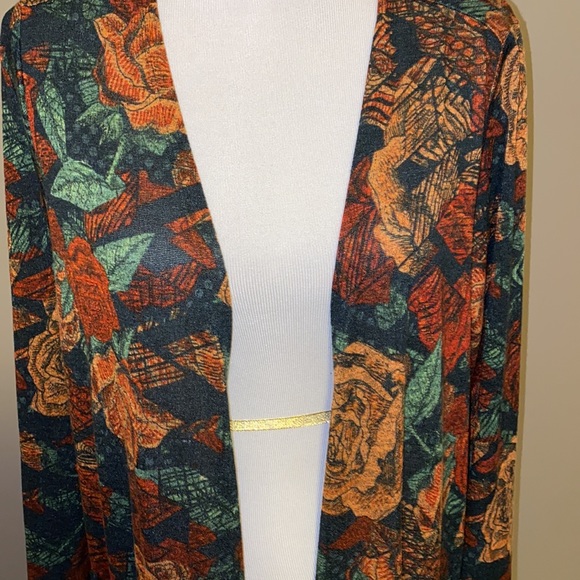 Lularoe Sarah Cardigan - Picture 2 of 8